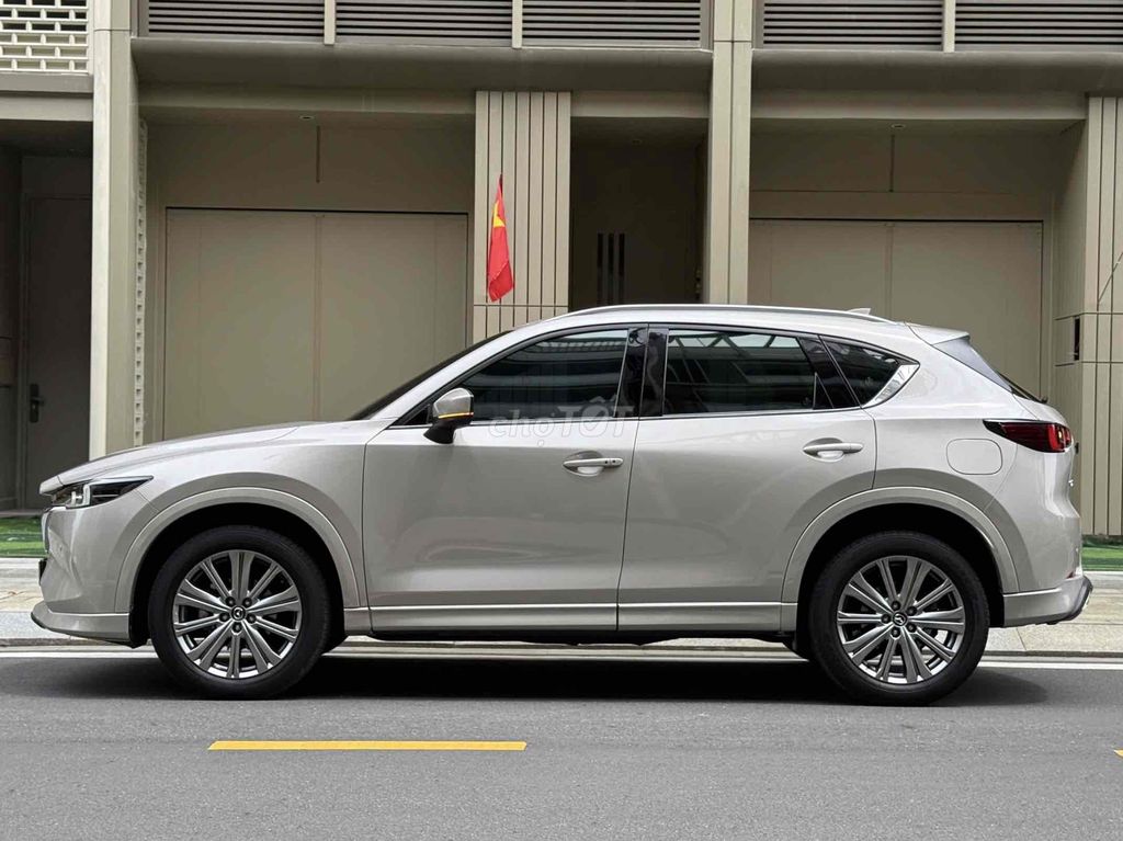 New CX-5 Premium Exclusive 2023 - Vàng Ánh Kim. Mua bán Ô tô tại Thành phố Thủ Đức Tp Hồ Chí Minh được đăng bởi Hùng Xe Đẹp hình 6