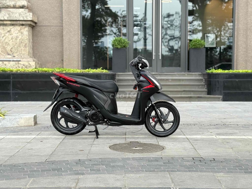 Honda Vision Sport Smartkey thể thao Nhám 29F1. Mua bán Xe máy tại Quận Ba Đình Hà Nội được đăng bởi Xe Máy Nam Thi hình 11