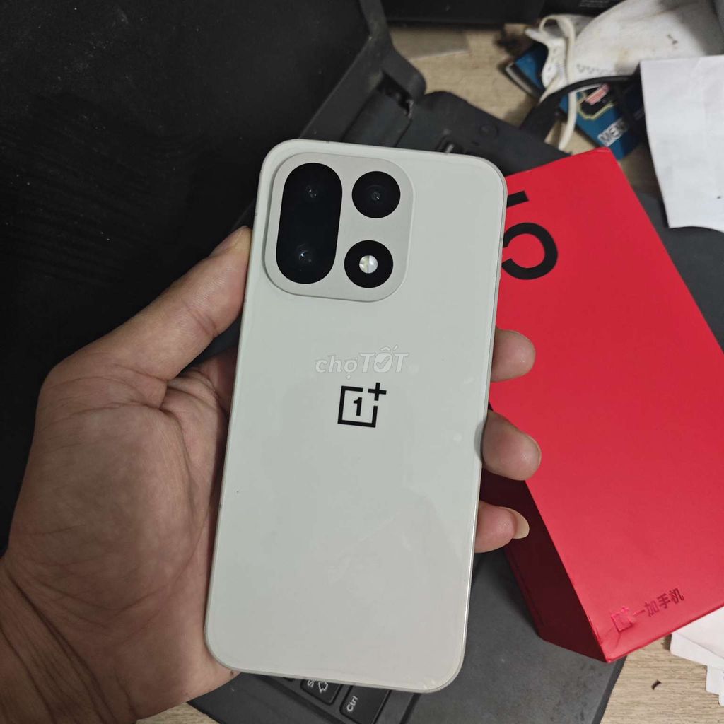 OnePlus 15 12GB/256GB Trắng. Mua bán Điện thoại tại Thành phố Thủ Đức Tp Hồ Chí Minh được đăng bởi Aecc Hoang hình 1