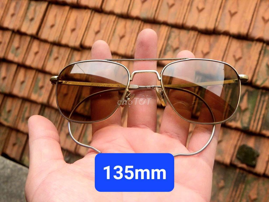 Kính râm American Optical Vàng đồng. Mua bán Phụ kiện thời trang khác tại Huyện Phúc Thọ Hà Nội được đăng bởi Hoàng Duy Được hình 1