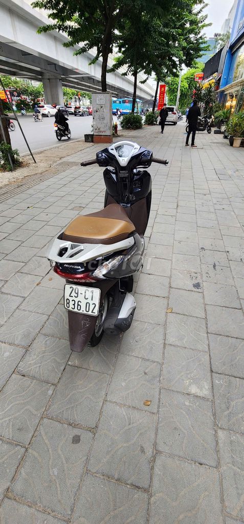 Honda Lead Biển Hà Nội. Mua bán Xe máy tại Quận Cầu Giấy Hà Nội được đăng bởi Nguyễn Thái hình 3