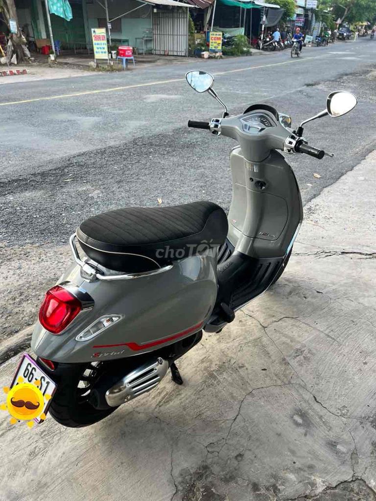 Vespa Sprint 125ABS odo 4000 cây Cực Đẹp (trả góp). Mua bán Xe máy tại Huyện Lai Vung Đồng Tháp được đăng bởi Cửa Hàng Xe Gắn Máy PHONG uy tín hình 3