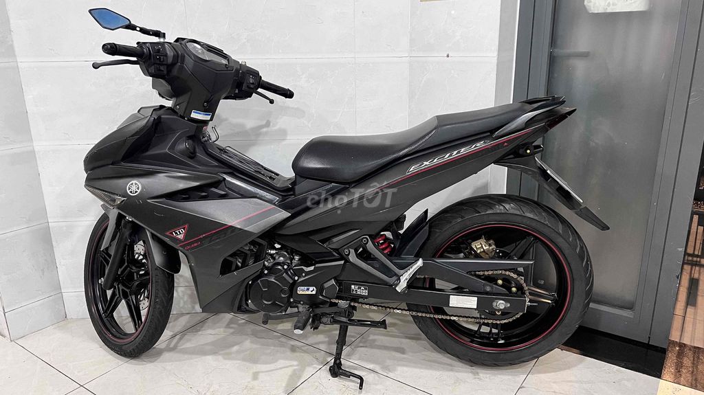 Exciter 150 Đen nhám xe chính chủ, cam kết máy zin. Mua bán Xe máy tại Quận Tân Bình Tp Hồ Chí Minh được đăng bởi Minh Quý hình 4