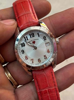 Đồng hồ thuỵ sỹ mặt xà cừ (giá 600k)