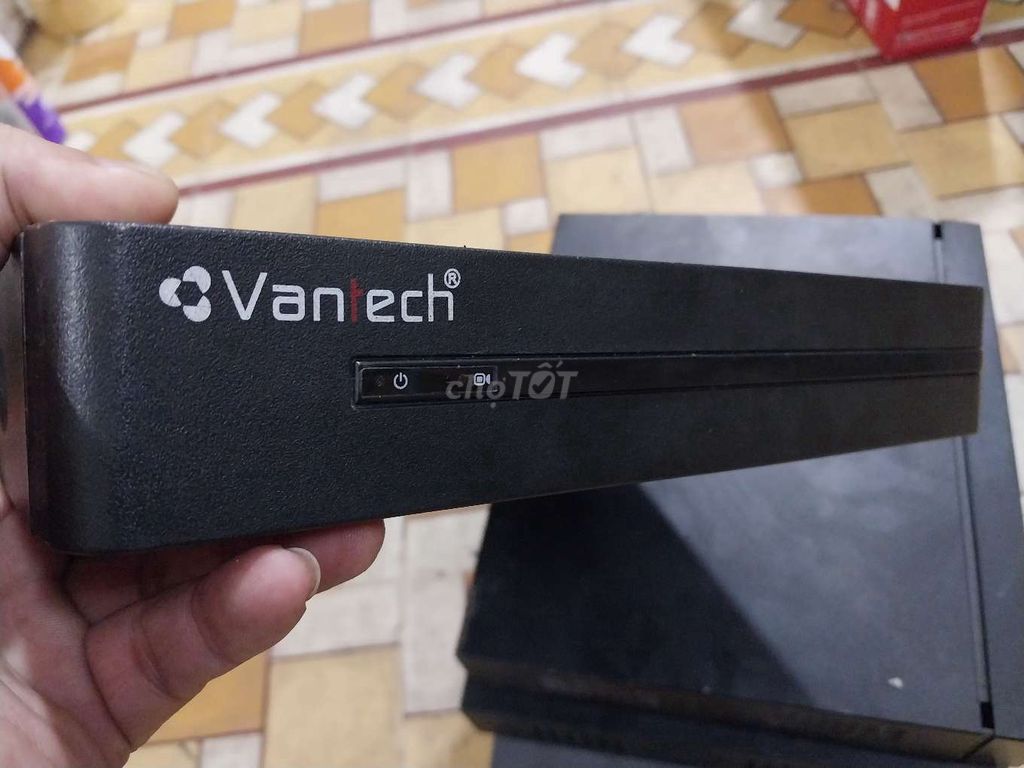 Vantech