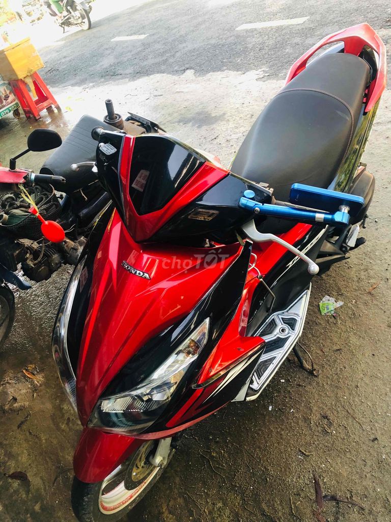 cần bán lại. Mua bán Xe máy tại Huyện Giồng Riềng Kiên Giang được đăng bởi Nhìn hình 5