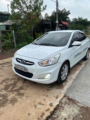 Hyundai Accent 2014 Số sàn Trắng Nhập khẩu