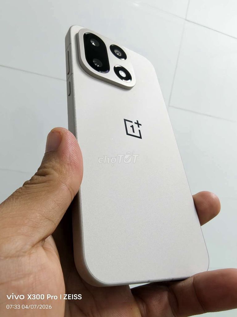 OnePlus 15 256GB Likenew, màu Vàng cát. Mua bán Điện thoại tại Thành phố Bến Tre Bến Tre được đăng bởi Lê Trường hình 1