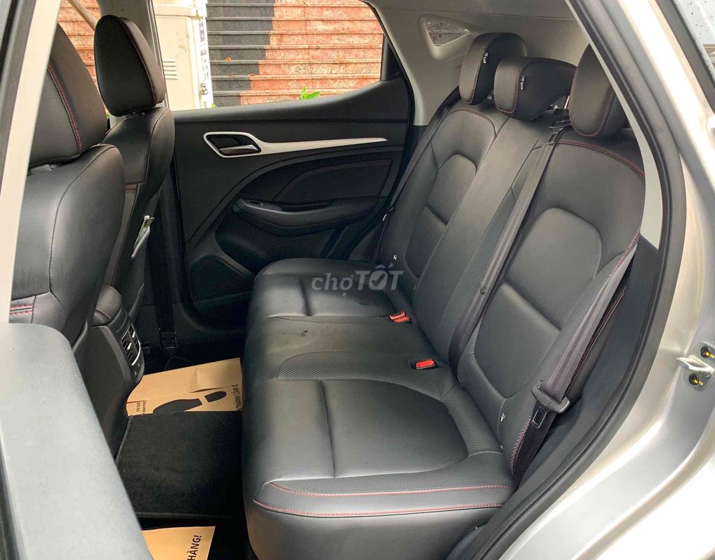 MG ZS Comfort Bạc SUV 5 chỗ, Tự động, Đã sử dụng. Mua bán Ô tô tại Thành phố Thủ Đức Tp Hồ Chí Minh được đăng bởi SAGO CAR hình 7