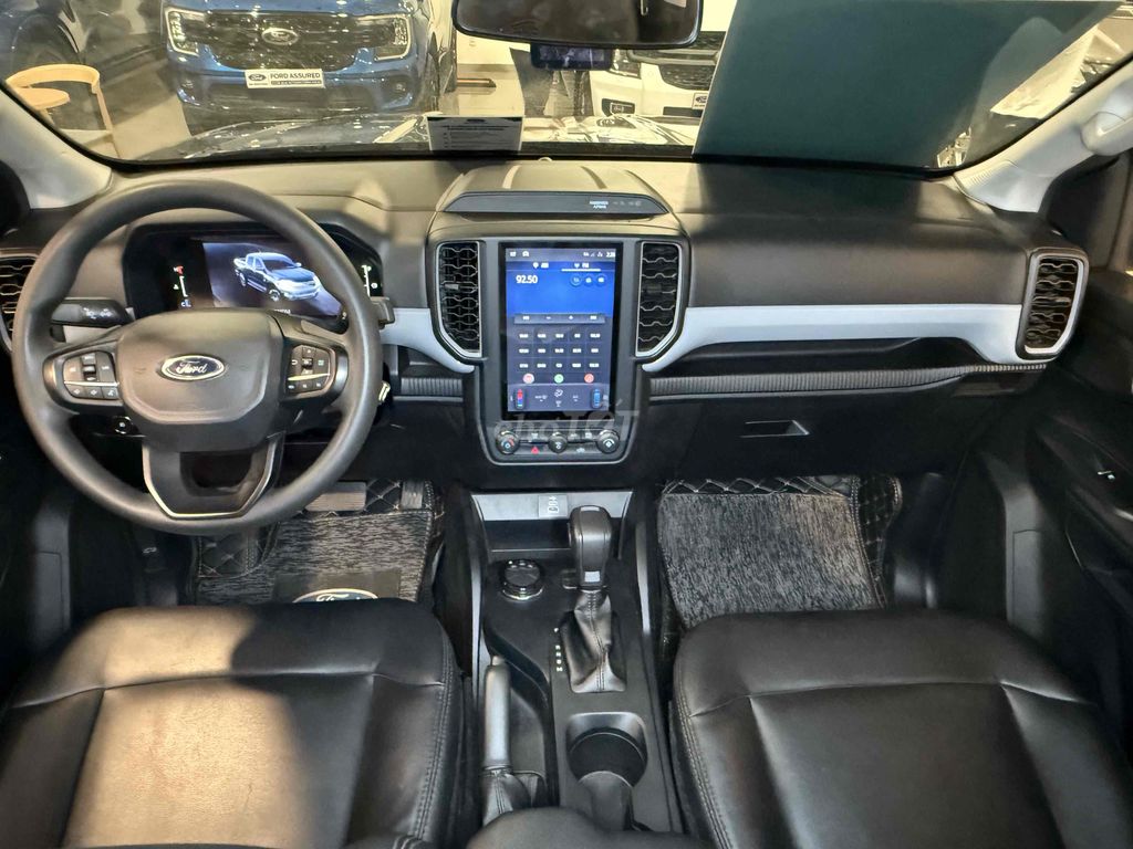 Ranger XLS 2 cầu Xe Đẹp Bán Tại Hãng Ford. Mua bán Ô tô tại Quận Tân Bình Tp Hồ Chí Minh được đăng bởi FORD PHỔ QUANG XE CŨ hình 4