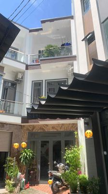 Nhà Đẹp Nhà Xinh ngay trung tâm Thành phố Vũng Tàu. Mua bán nhà ở tại Thành phố Nha Trang Khánh Hòa được đăng bởi Lê Chí Bảo