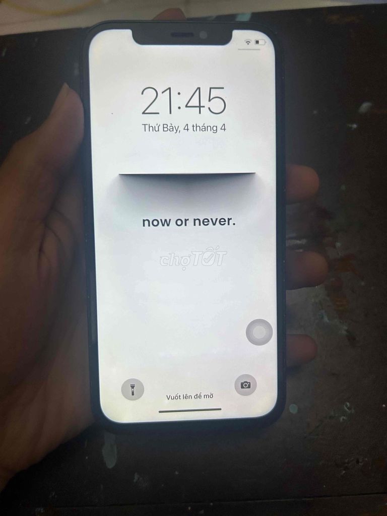 Apple iPhone 12 Đen. Mua bán Điện thoại tại Huyện Bình Chánh Tp Hồ Chí Minh được đăng bởi Huy Tuấn hình 1