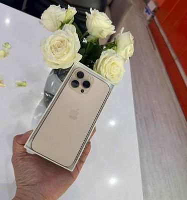 iphone 16pro 256gb vàng qtế mỹ pin100 zin áp suất