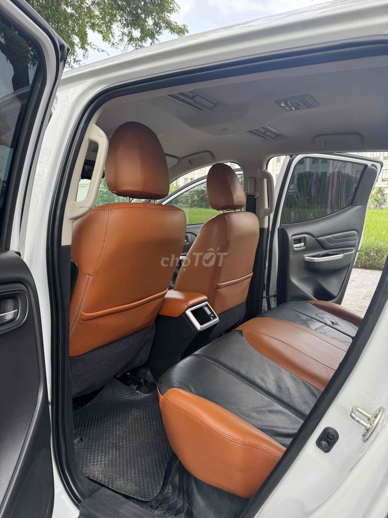 Mitsubishi Triton 4x4 Full Athlete 2021-2022. Mua bán Ô tô tại Quận Thanh Xuân Hà Nội được đăng bởi Nguyễn Quang Đức hình 13