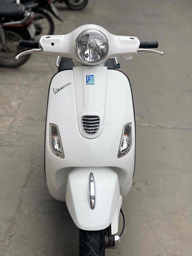 Piaggio vespa 3vie trắng mới 95%, tiết kiệm xăng. Mua bán Xe máy tại Quận Nam Từ Liêm Hà Nội được đăng bởi Mão Bùi hình 5