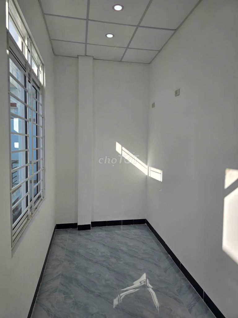 Bán nhà hẻm lý thái tổ, quy nhơn Bán nhà hẻm lý thái tổ, quy nhơn
