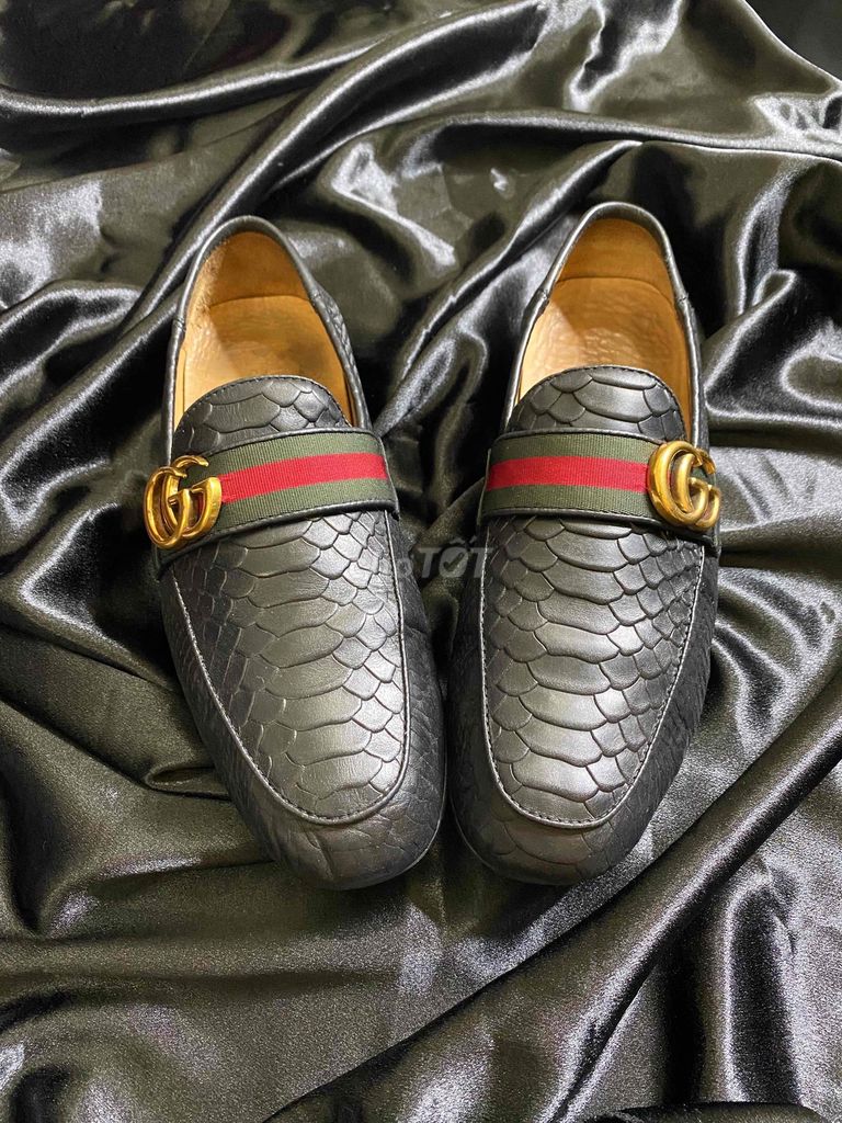 Giày lười Gucci chính hãng size 43 độ mới cao