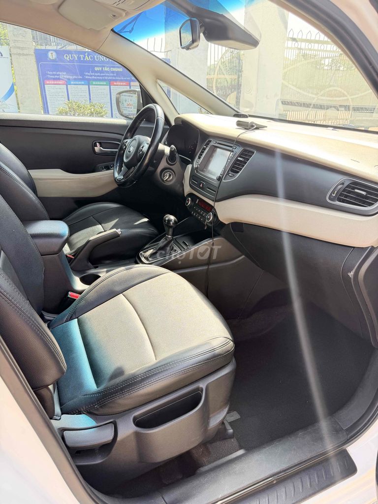 Kia Rondo máy dầu số tự động. Mua bán Ô tô tại Quận Long Biên Hà Nội được đăng bởi Đào Việt Phương hình 6