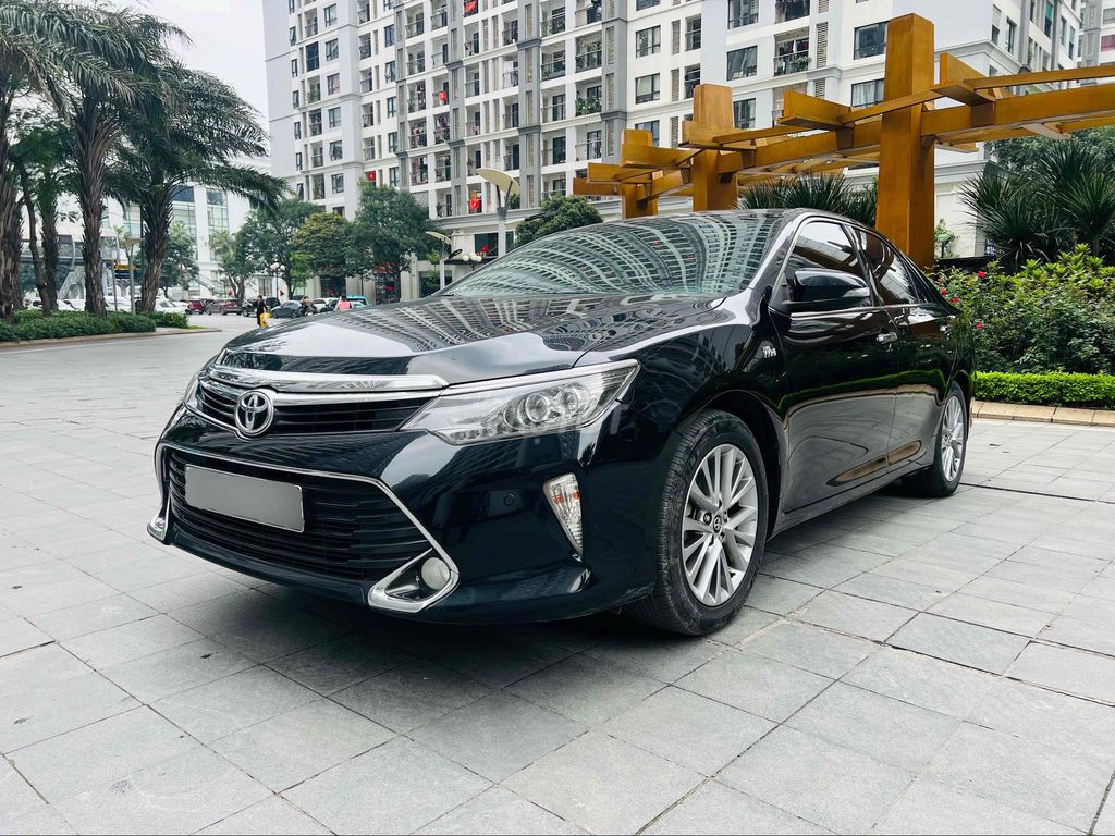 Toyota Camry 2.5Q 8 vạn km zin xuất sắc 100%. Mua bán Ô tô tại Quận Hai Bà Trưng Hà Nội được đăng bởi Hải Trần hình 2