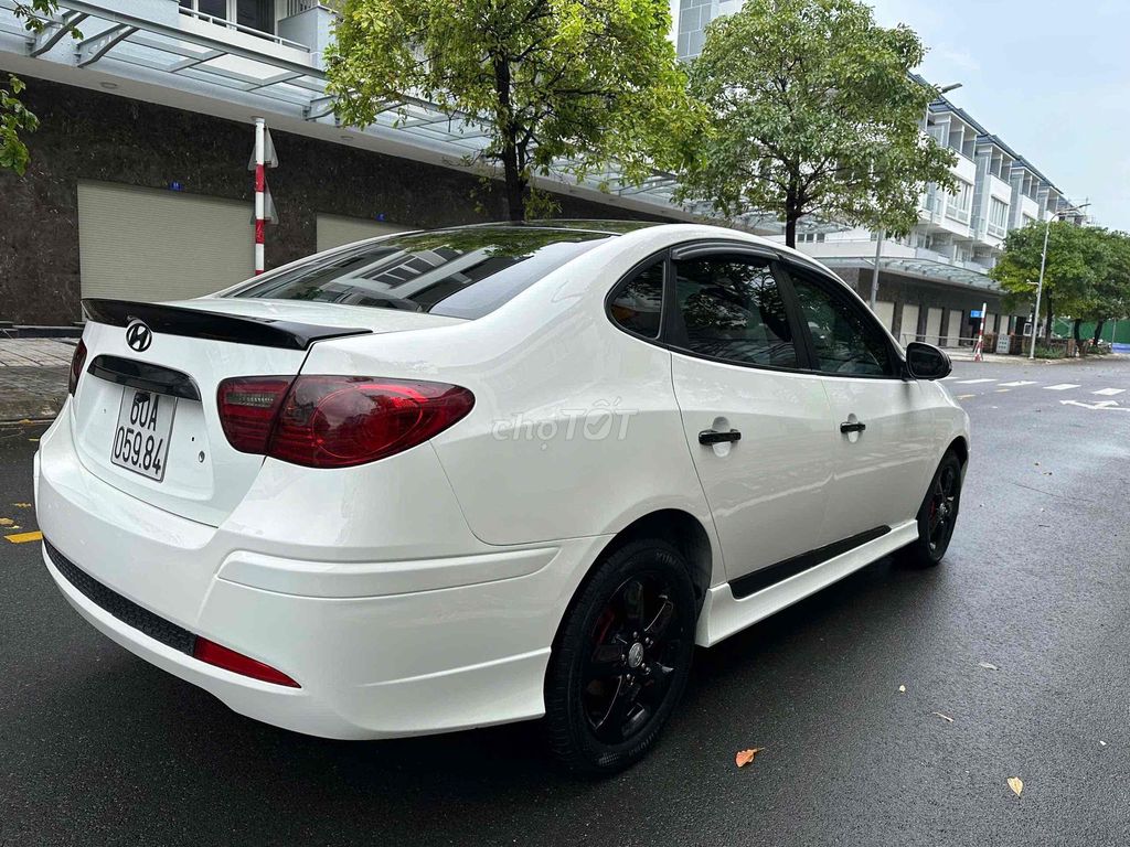 Hyundai Avante 2012 1.6 AT - 70000 km. Mua bán Ô tô tại Thành phố Biên Hòa Đồng Nai được đăng bởi Luxury AUTO  hình 2