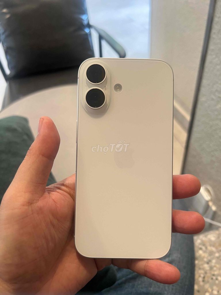iPhone 16 Trắng. Mua bán Điện thoại tại Huyện Bình Chánh Tp Hồ Chí Minh được đăng bởi Đặng Đức Phước hình 1