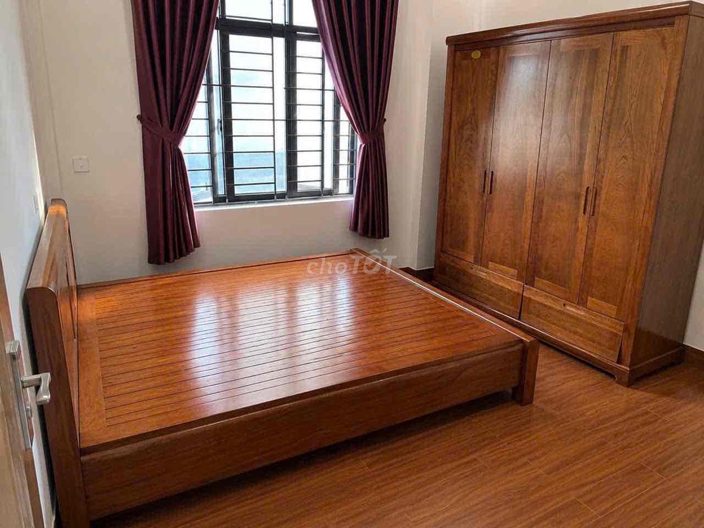 Giường Gỗ Xoan Đào Nâu 1m6 x 2m. Mua bán Giường, chăn ga gối nệm tại Quận Long Biên Hà Nội được đăng bởi Mai hình 1