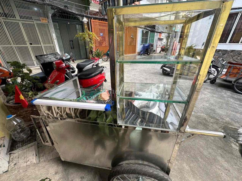 Xe đẩy bán hàng Inox, Kính đã qua sử dụng. Mua bán Đồ chuyên dụng, Giống nuôi trồng tại Quận 3 Tp Hồ Chí Minh được đăng bởi Trang  hình 1
