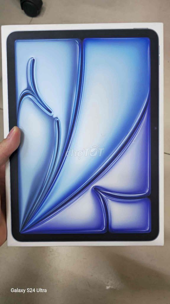Apple iPad Air 6 M2 11 inch 512GB 5G. Mua bán Máy tính bảng tại Huyện Gia Lâm Hà Nội được đăng bởi  Ngọc Tiến hình 1