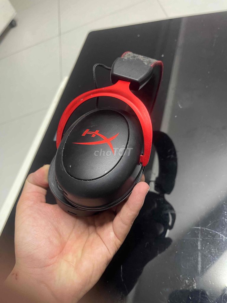 Tai nghe không dây HyperX Cloud 2 Đen đỏ. Mua bán Thiết bị chơi game tại Thành phố Thủ Đức Tp Hồ Chí Minh được đăng bởi Tiến Nguyễn Ron hình 1