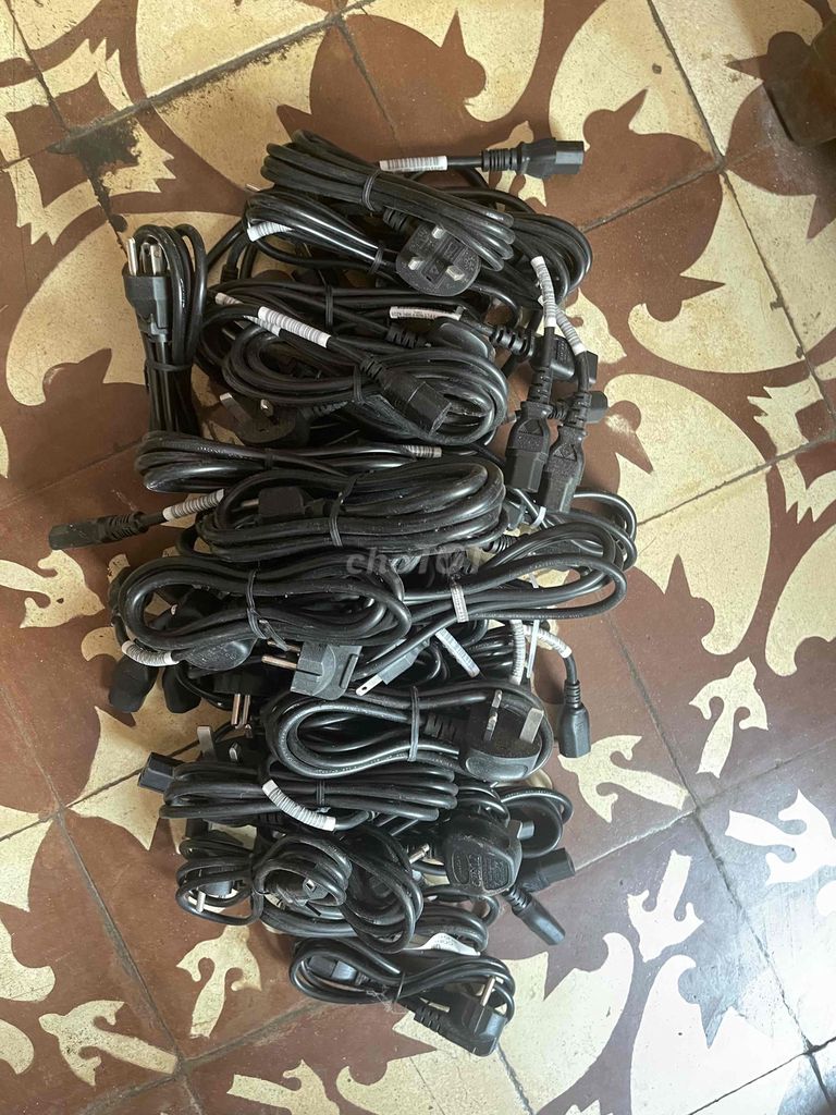 dây cap nguồn pc, máy in. Mua bán Phụ kiện (Màn hình, Chuột...) tại Quận Hai Bà Trưng Hà Nội được đăng bởi Nghĩa Văn hình 1