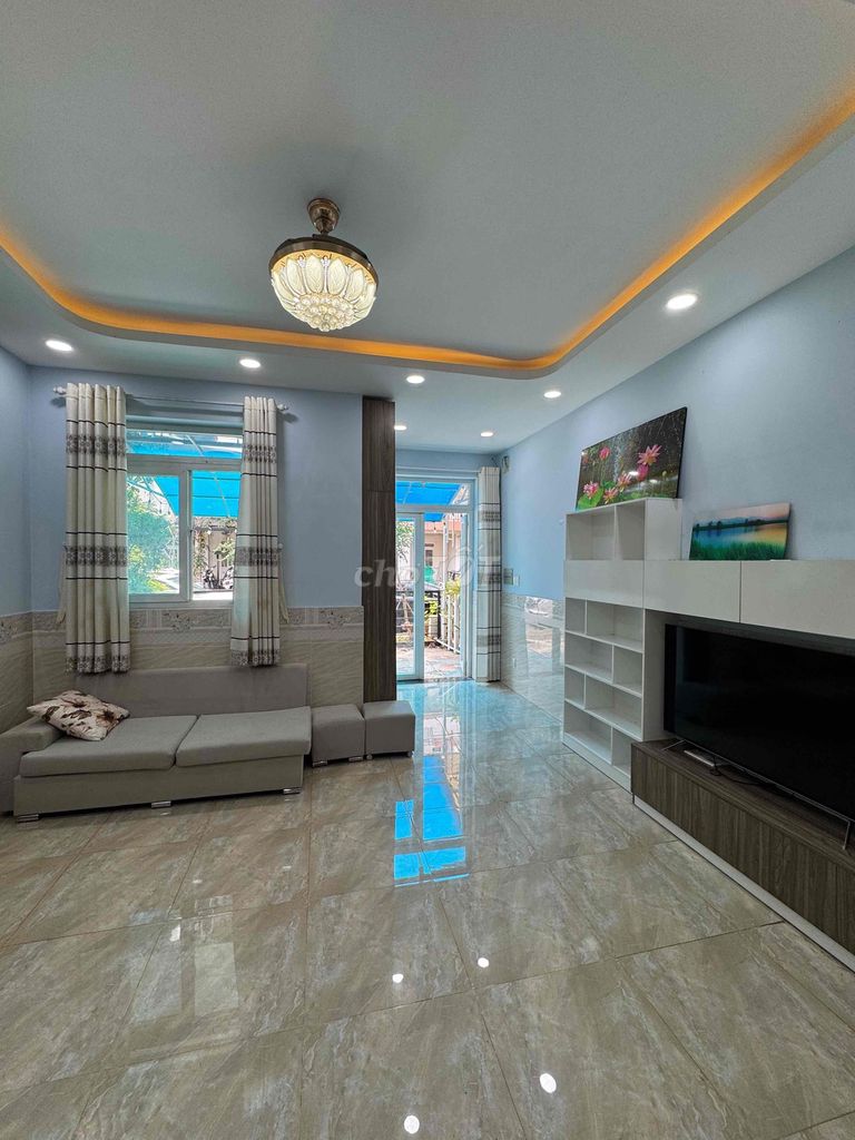 Аренда · 3 комн. · 75 м² · Thành phố Thủ Đức, ул. Đường Bưng Ông Thoàn