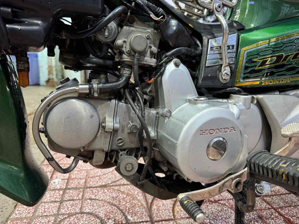 Honda Super Dream 2000 chính chủ Full kiểng. Mua bán Xe máy tại Huyện Bình Chánh Tp Hồ Chí Minh được đăng bởi Phong Vũ hình 3
