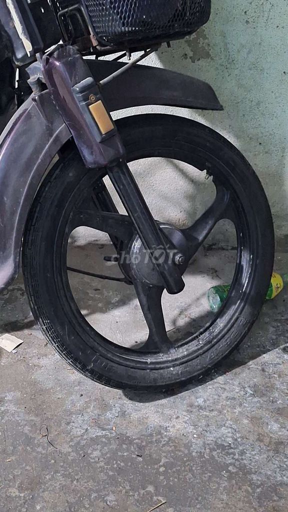 Nhà dư cần bán chiếc dream hehan cho ae đi cày. Mua bán Xe máy tại Quận Liên Chiểu Đà Nẵng được đăng bởi liên chiểu hình 3