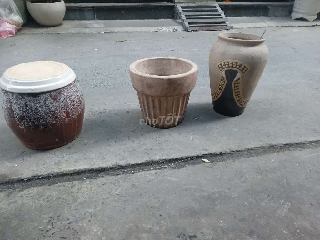 3 chậu gốm sứ. Mua bán Cây cảnh, đồ trang trí tại Quận 1 Tp Hồ Chí Minh được đăng bởi Hien Nguyen hình 1