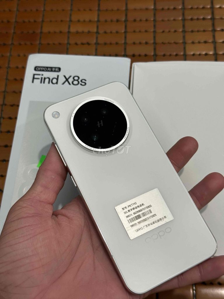 Oppo Find X8s 256GB Trắng fullboxx 99 bán ạ. Mua bán Điện thoại tại Thành phố Thủ Dầu Một Bình Dương được đăng bởi Hoàng hải hình 1
