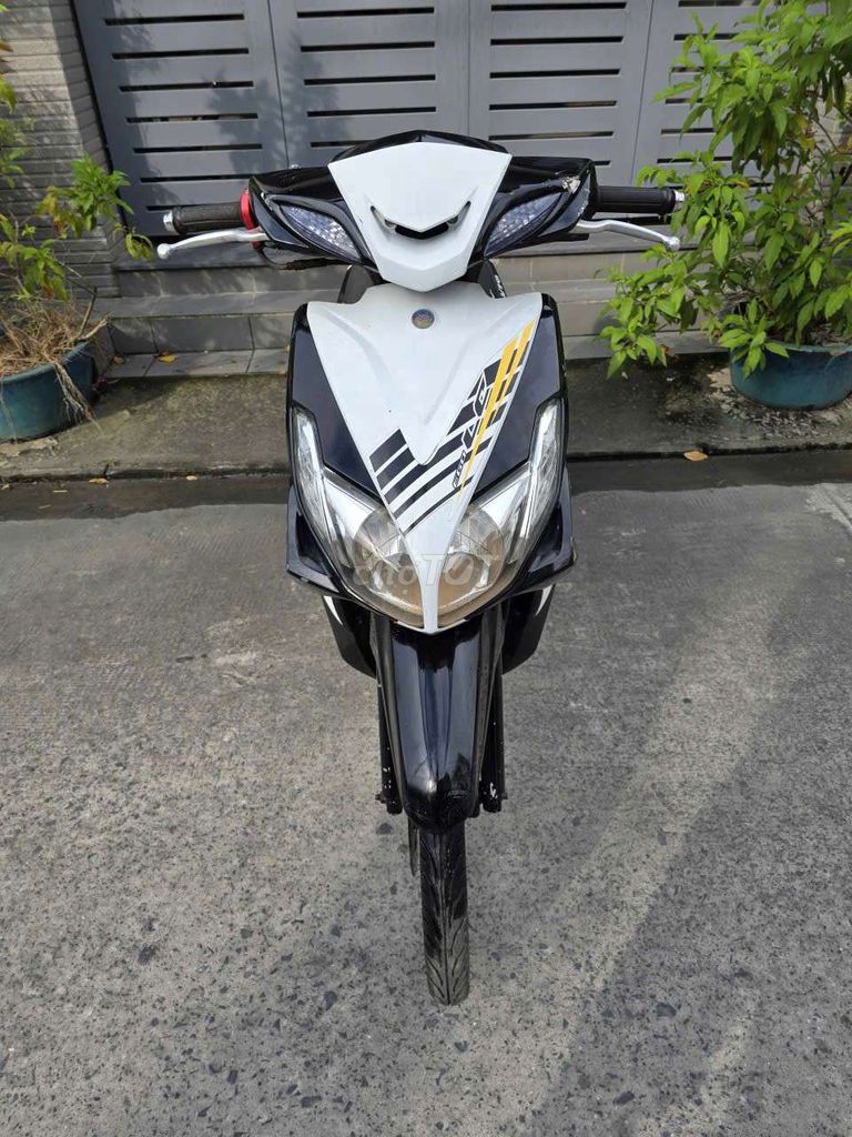 Luvias Fi 2014.BSTP kiểng nhẹ,máy zin,êm.BTC. Mua bán Xe máy tại Huyện Hóc Môn Tp Hồ Chí Minh được đăng bởi                    CẦM ĐỒ TÍN PHÁT hình 3