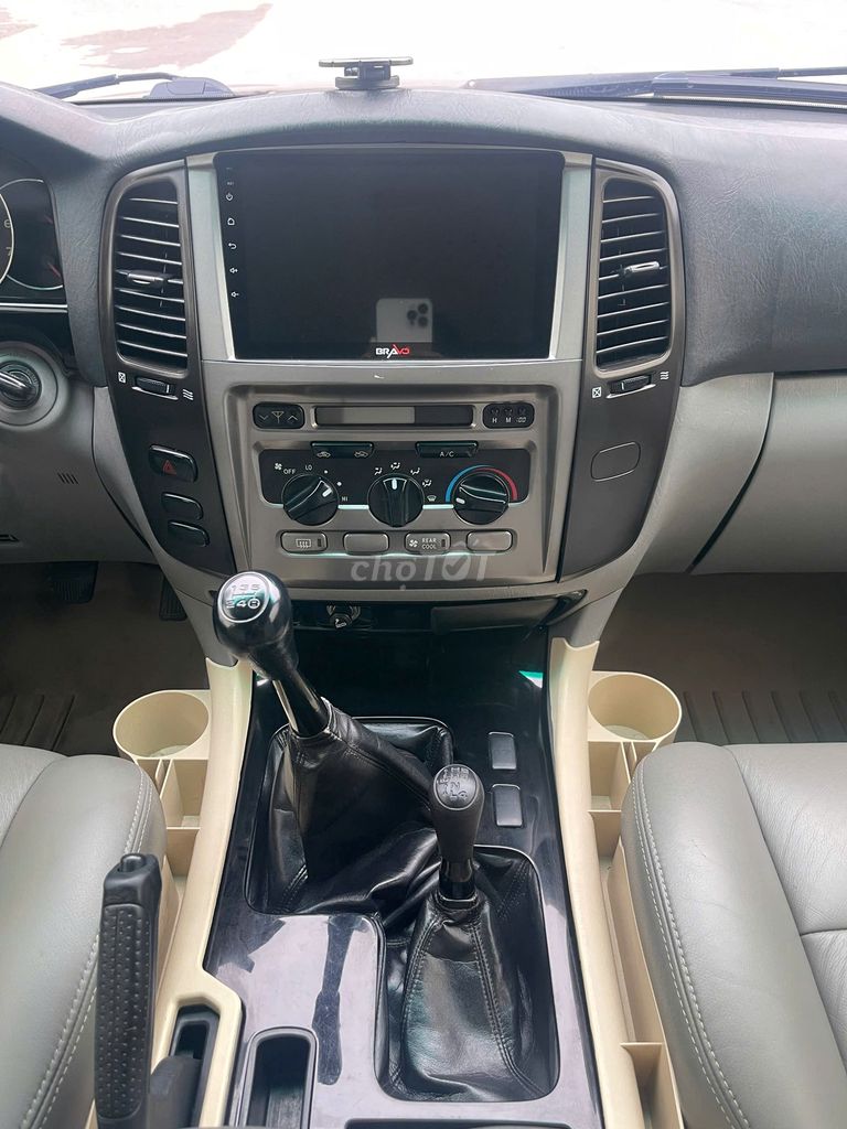 Toyota Land Cruiser 2004 GX.R 4.5 chất xe sưu tầm. Mua bán Ô tô tại Quận Thanh Xuân Hà Nội được đăng bởi Vạn Phát  Auto hình 15