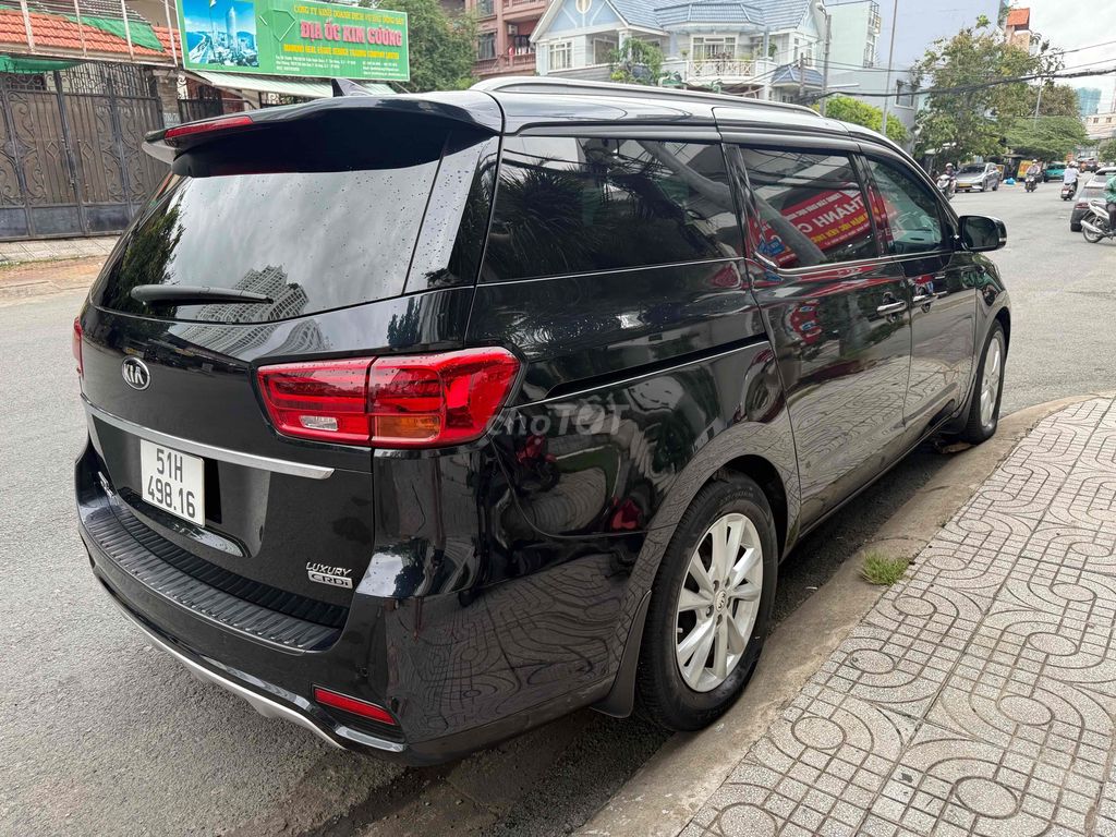 KIA Sedona 2020 максимальная комплектация дизель черно-синий