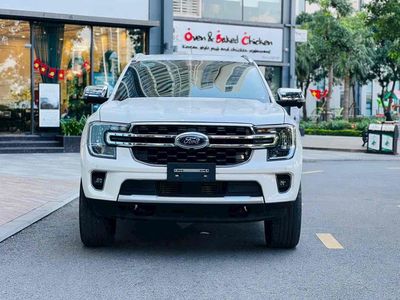 Ford Everest 2023 Titanium 2.0L 4x2 AT - 39000 km. Mua bán Ô tô tại Huyện Đan Phượng Hà Nội được đăng bởi Huy Trungg