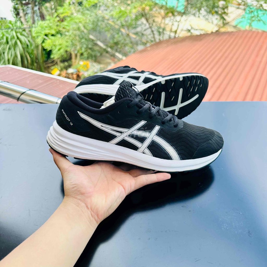 [CHÍNH HÃNG] Asics Patriot 12, mua mới 2tr2. 90%