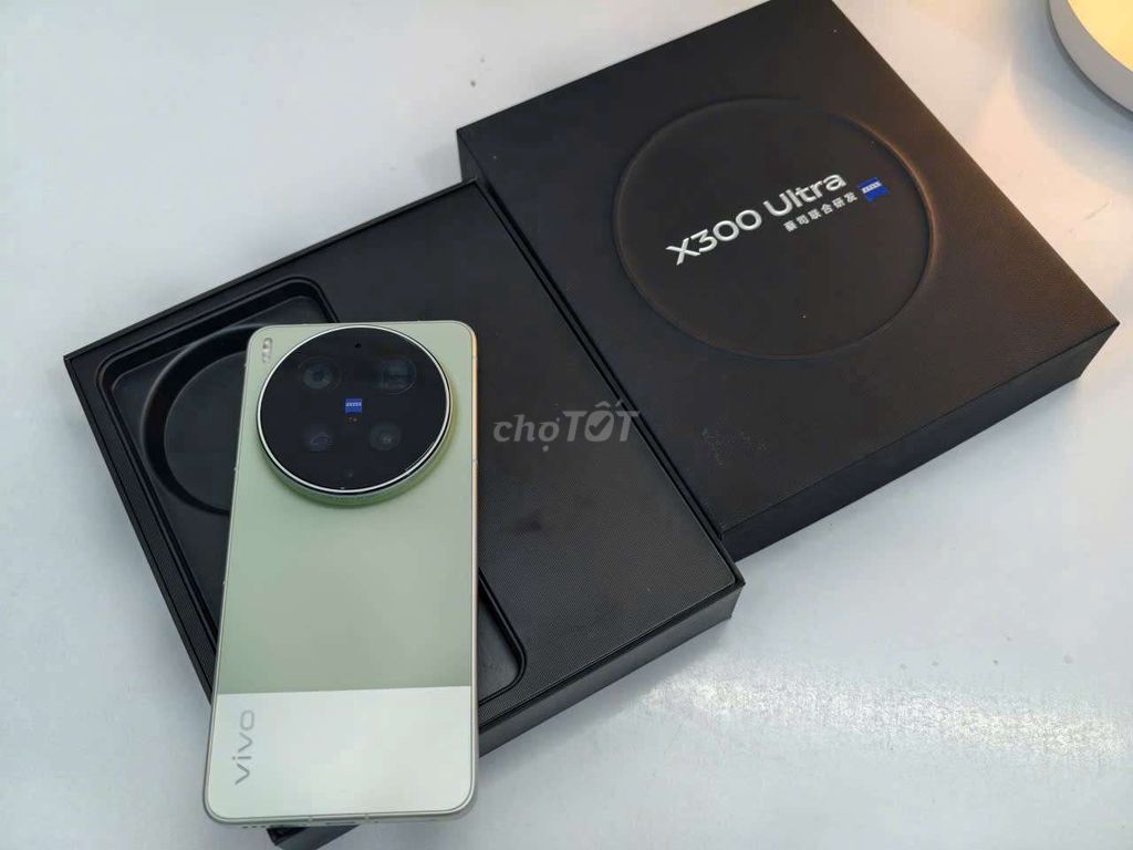 Vivo X300 Ultra Xanh 12.256GB Fullbox. Mua bán Điện thoại tại Quận Ninh Kiều Cần Thơ được đăng bởi Lê Khang hình 1