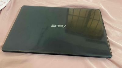 cần bán laptop đang sử dụng bình thường. Mua bán Laptop tại Quận 3 Tp Hồ Chí Minh được đăng bởi Nhật Trường