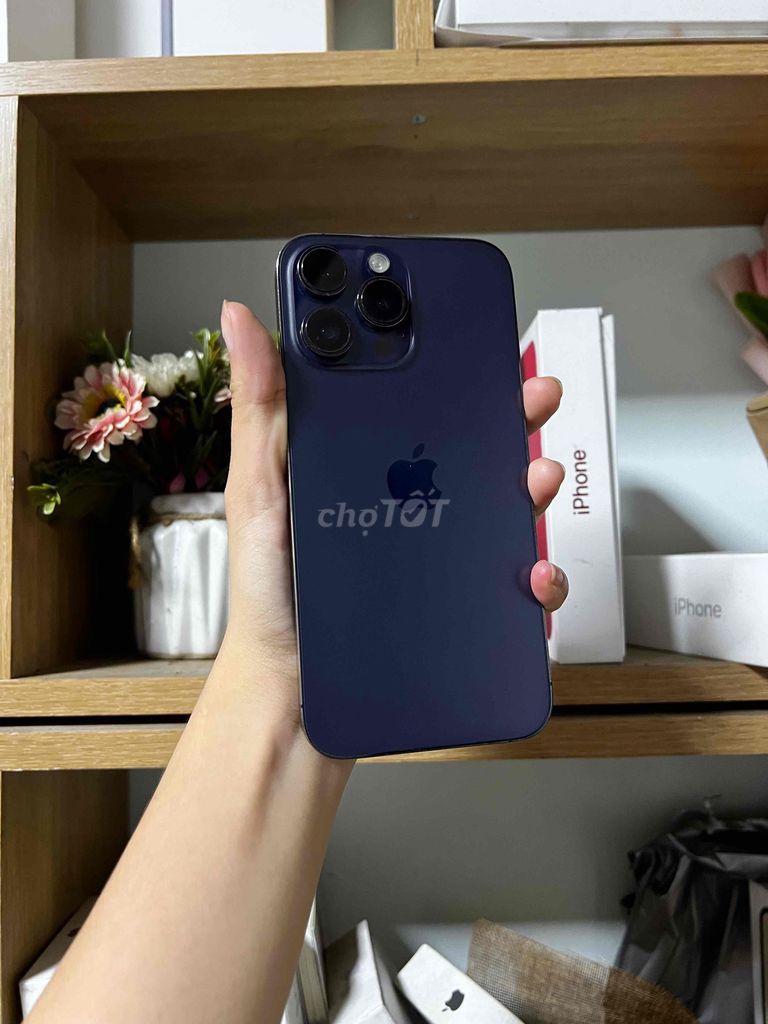 Apple iPhone 14 Pro Max Tím Đã qua sử dụng. Mua bán Điện thoại tại Quận 7 Tp Hồ Chí Minh được đăng bởi Trâm bán táo  hình 1