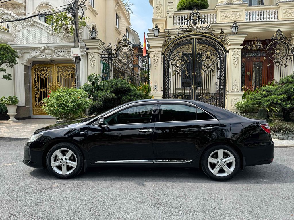 Toyota Camry 2015 2.5Q 91839 km. Mua bán Ô tô tại Quận Bình Tân Tp Hồ Chí Minh được đăng bởi A Đại hình 8