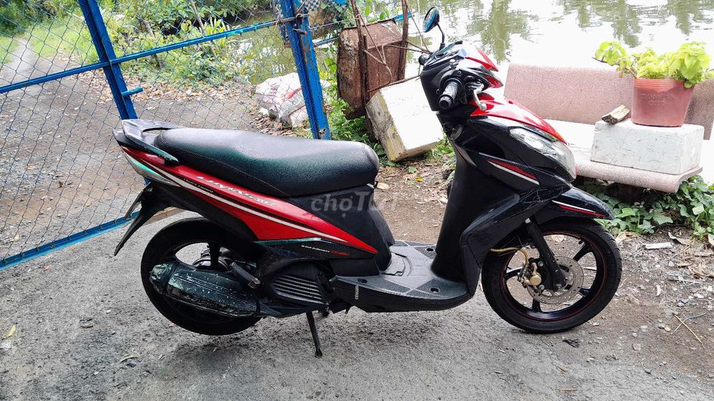 Luvias fi 125 bstp  máy zin êm giấy tờ đầy đủ. Mua bán Xe máy tại Quận Bình Tân Tp Hồ Chí Minh được đăng bởi Bé Trúc  hình 2