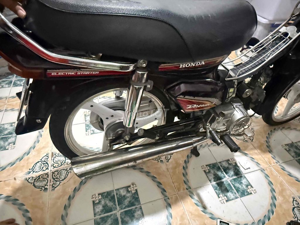 Тайская красная слива Honda Dream