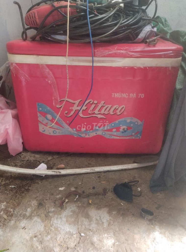 Thùng đá Hitaco 70 lít Đỏ nhựa cao cấp. Mua bán Nội thất, đồ gia dụng khác tại Huyện Củ Chi Tp Hồ Chí Minh được đăng bởi Tên chưa cung cấp hình 1