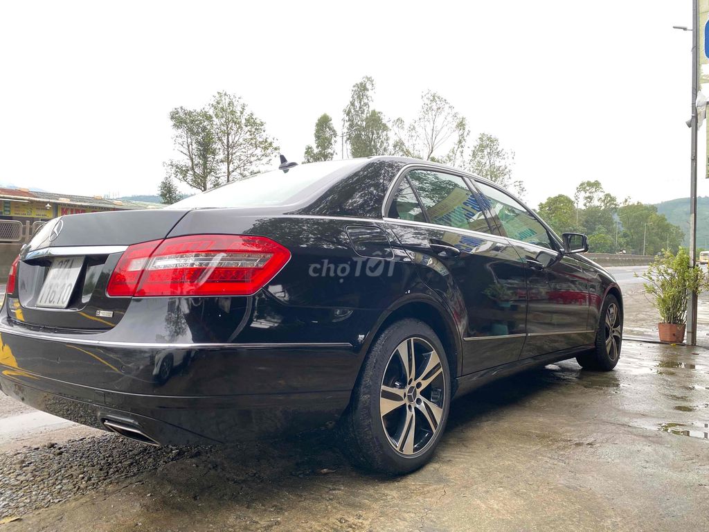 Mercedes Benz E 250, 2013 - 1 chủ từ mới. Mua bán Ô tô tại Huyện Phú Lộc Thừa Thiên Huế được đăng bởi Hiếu xe cỏ  hình 5