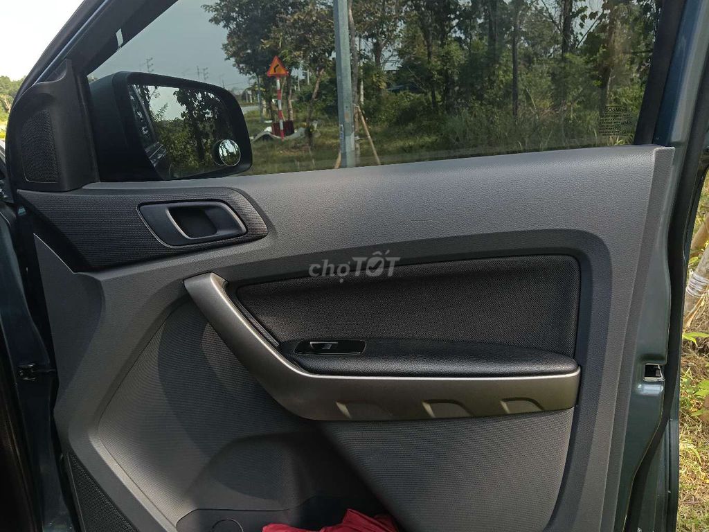 Ford Ranger XLS 2017 Số sàn 117.000km