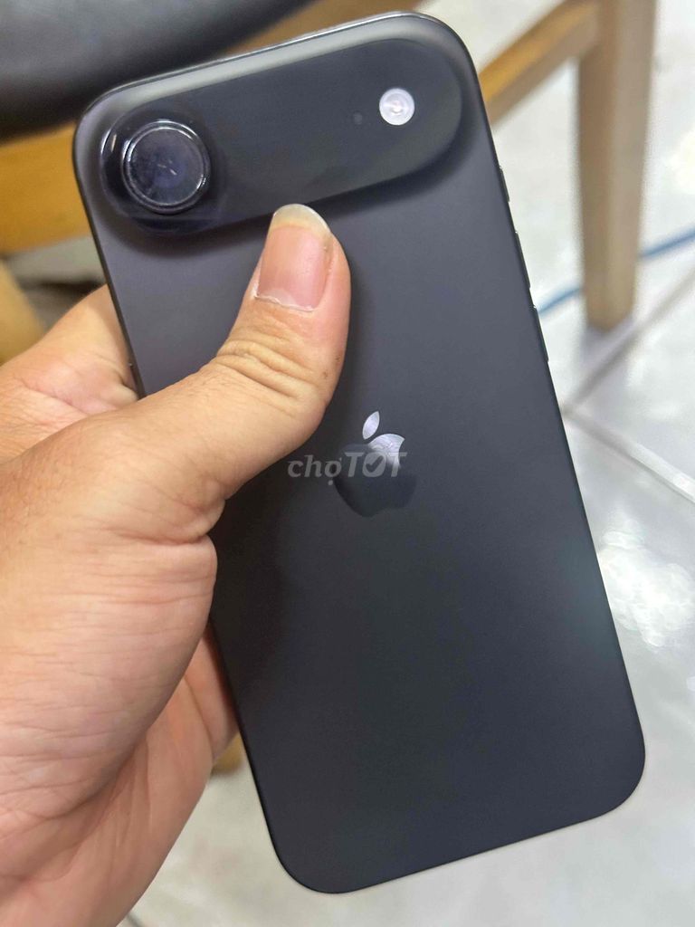 iPhone 17 Air 256GB Đen 99%. Mua bán Điện thoại tại Quận 7 Tp Hồ Chí Minh được đăng bởi Công Iphone zin chất hình 1